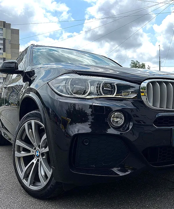 BMW X5 - 2015 - 3.0 Дизель 40d 313 HP
